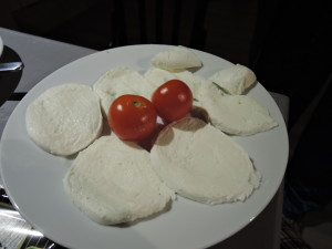 Mozzarella di Bufala aus dem Laden von Simones Freund
