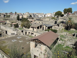 Blick über die Ausgrabungen von Herculaneum
