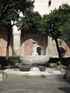 Kreuzgang der Santa Chiara