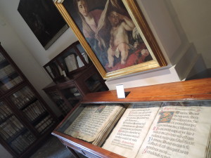 Bibliothek in der Santa Chiara