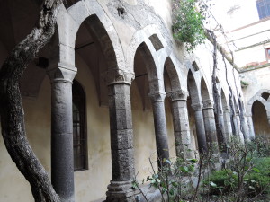 Kreuzgang San Francesco